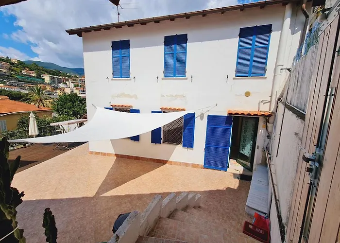 Fioregreco - Free Parking - Large Outdoor Space