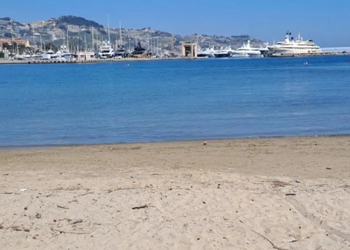 Appartement Fioregreco - Free Parking - Large Outdoor Space *