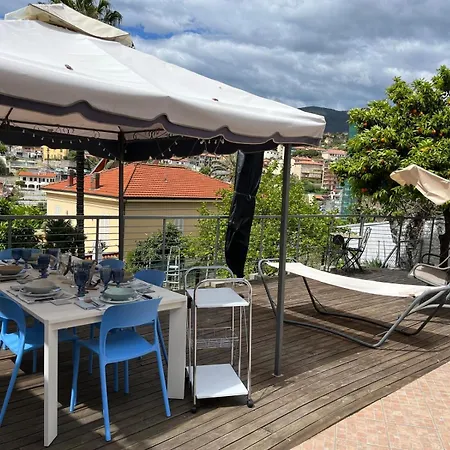 Fioregreco - Free Parking - Large Outdoor Space