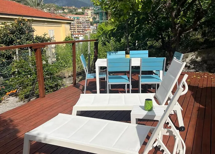 아파트 Fioregreco - Free Parking - Large Outdoor Space *